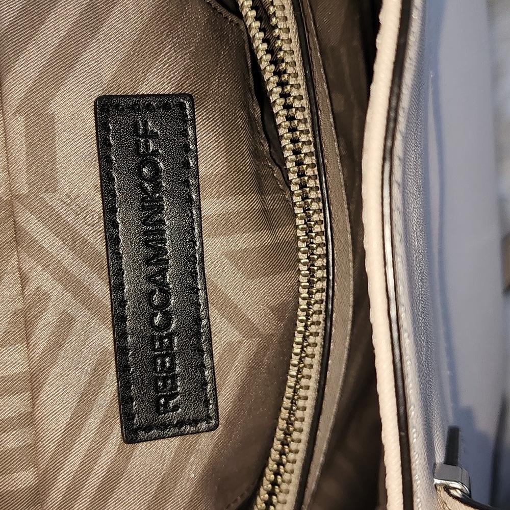 **SOLD** Rebecca Minkoff bag - Picture 15 of 15